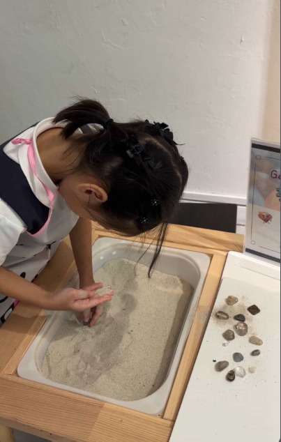 gems-for-children-gem-mining-the-gem-museum