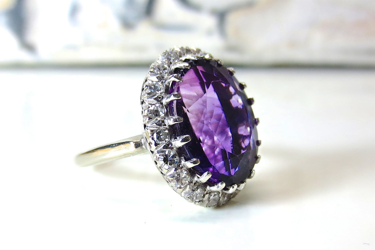 amethyst colour zoning