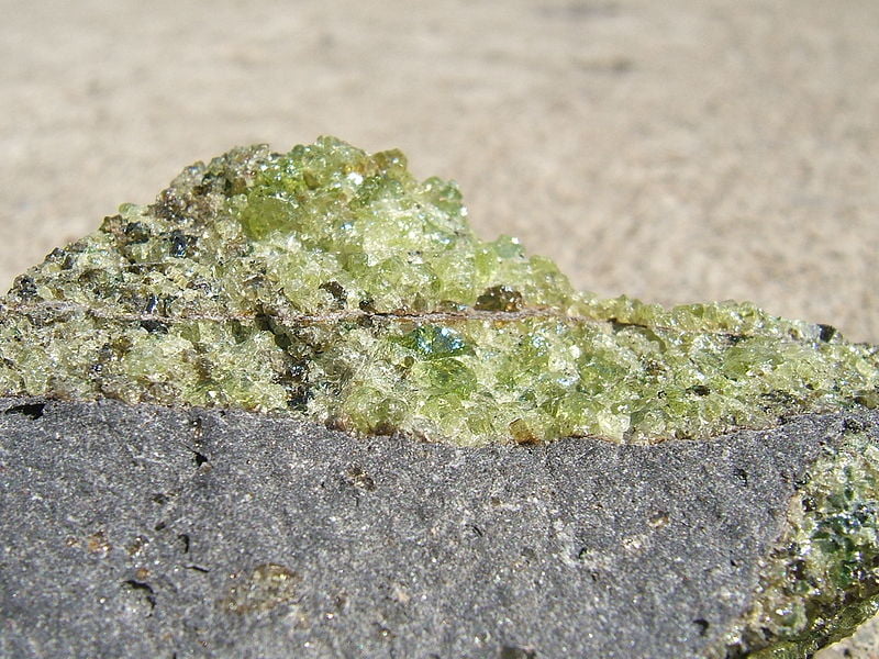 Olivine - Wikipedia